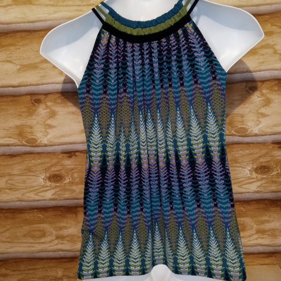 Access Spring Tank Top. - Picture 2 of 5